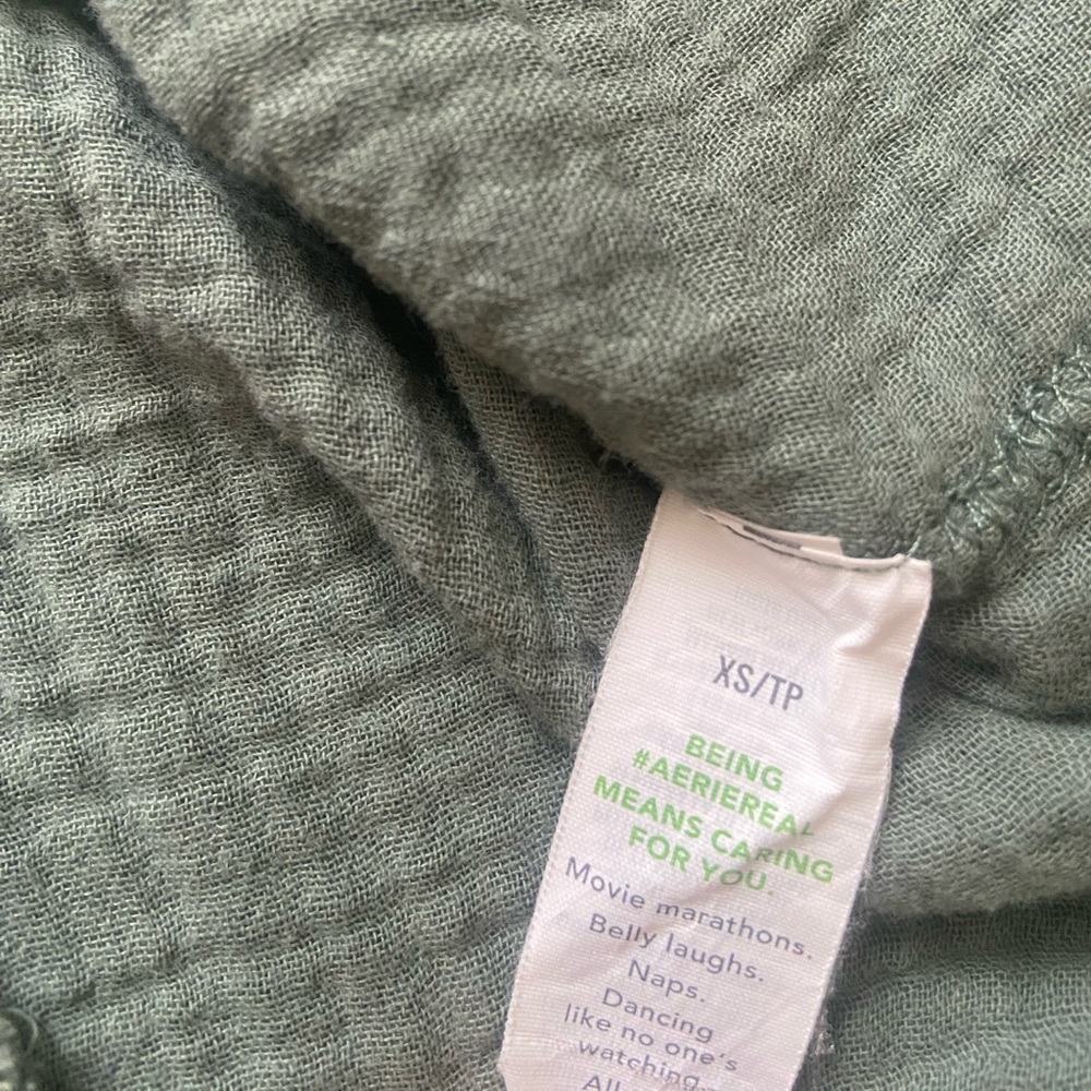 Aerie Olive Green Gauze Button Down Shirt – Size XS - Picture 6 of 7